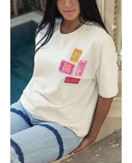 Premium Quality Off-white T-shirt - Women's Egyptian Wholesale Clothing - Unique - Tijarahub