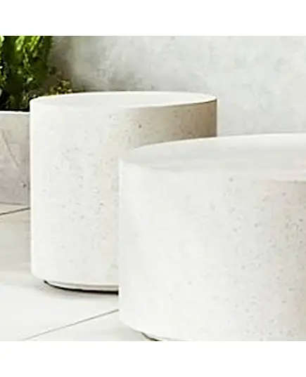 طاولة جانبية سحرية - أثاث حجري بوليستر تيرازو أبيض - بالجملة - Shaheen Farouk Designs - تجارة هب
