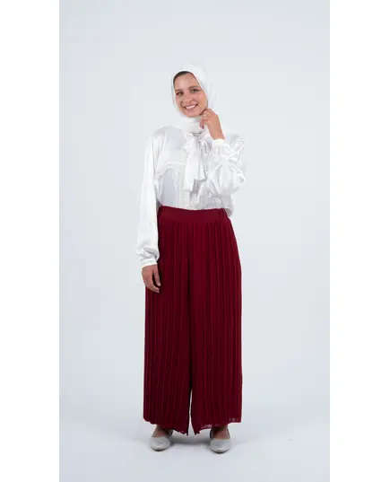 Pleated Wide Pants - Wholesale - Women Clothing - Nora Scarf - TijarahubPleated Wide Pants - Wholesale - Women Clothing - Nora Scarf - Tijarahub