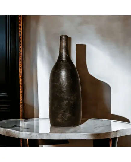 Golden Veins Noir Pottery Vase - Wholesale Luxe Craft - Elegant Home & Garden Décor - Kvell Masterpiece​ - TijaraHub