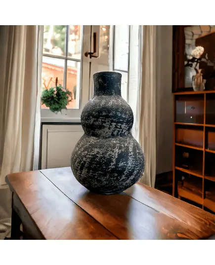 Monochrome Pottery Vase - Wholesale Luxe Craft - Elegant Home & Garden Décor - Kvell Masterpiece​ - TijaraHub