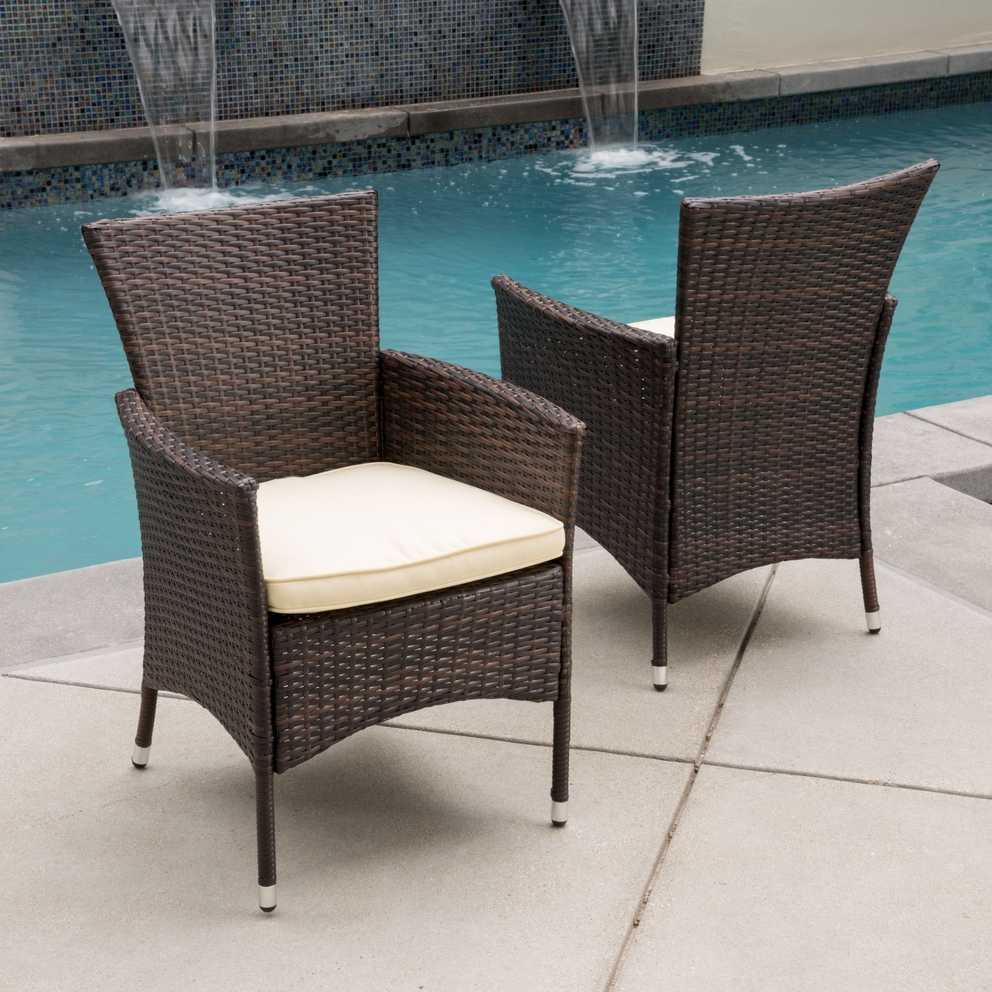 Featured Photo of Wicker Chairs Outdoor