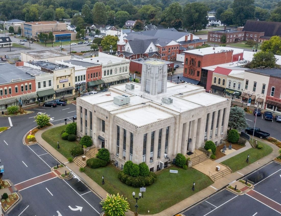 Franklin County, TN Courthouse in Winchester Tennessee