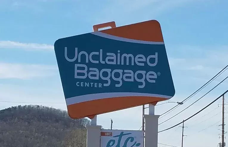 Unclaimed Baggage Center