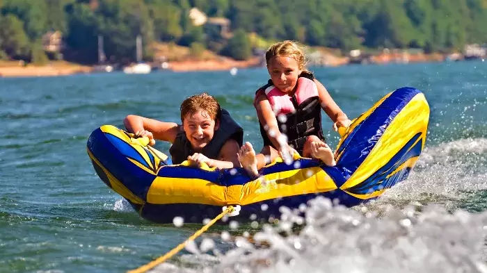 Boating on Tims Ford Lake