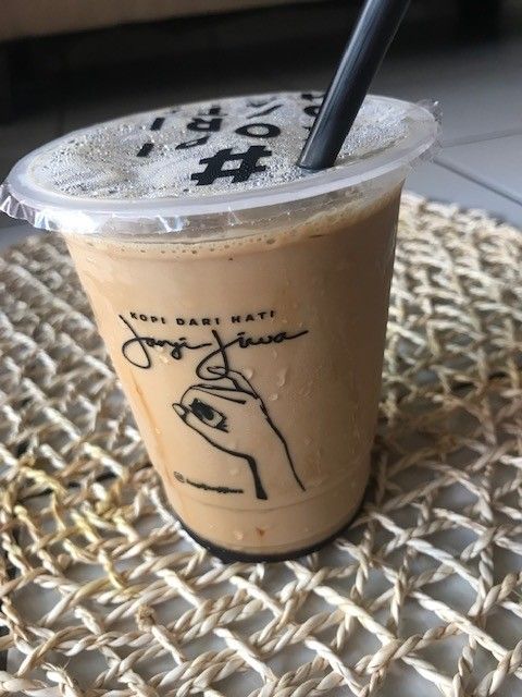 Kopi Janji Jiwa, Es Kopi Susu Enak di Kala Mager - pesenmakan.id