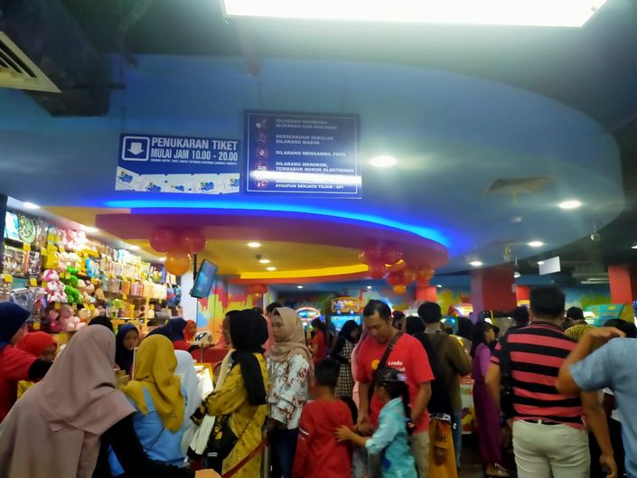 Timezone Simpur Center Solusi Liburan Hemat Di Akhir Pekan