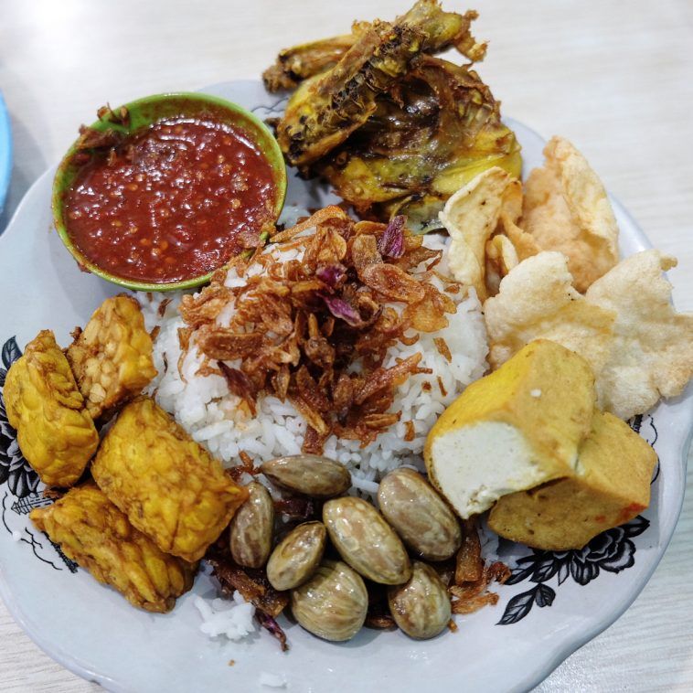 Nasi Uduk Toha Kuliner Legend Khas Bandar Lampung