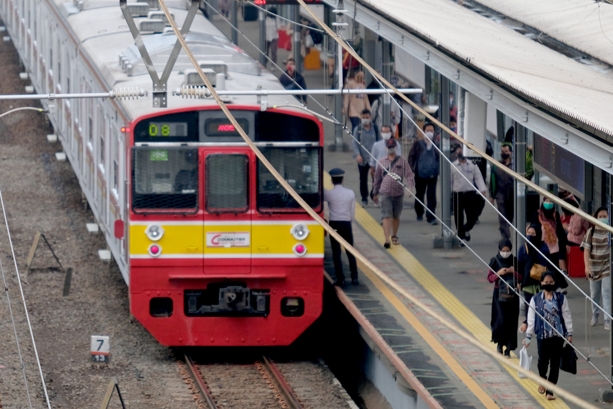 Jadwal commuter line hari ini 2021