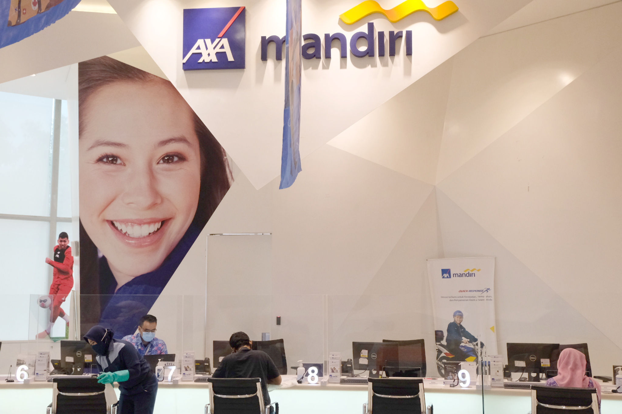 Gaji pt axa mandiri financial services