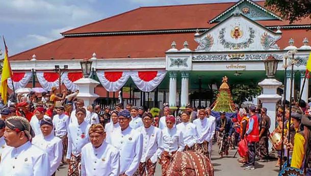 Berikut Ini 5 Tradisi Unik Saat Lebaran dari Berbagai Daerah di Indonesia