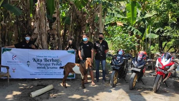 Lima Klub Motor Bold Riders Madiun Kompak Berbagi Daging Kurban