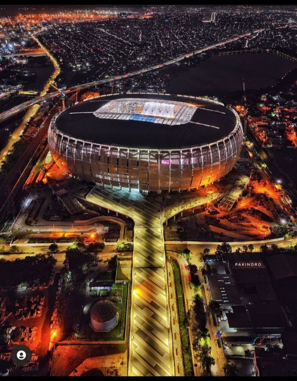 Jakarta International Stadium: Salah Satu Stadion Sepak Bola Terbesar di Asia 1639722065439.jpeg (995×1277)