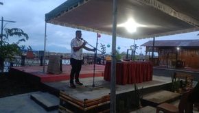 Bertepatan dengan HUT Ke-43, Kapolsek Kewapante Gelar Perayaan Nataru Bersama 