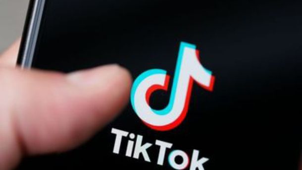 Jam fyp tiktok 2022 hari ini