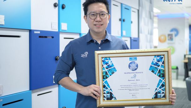 Asuransi Astra Kembali Raih Indonesia’s Most Popular Digital Financial Brands Award
