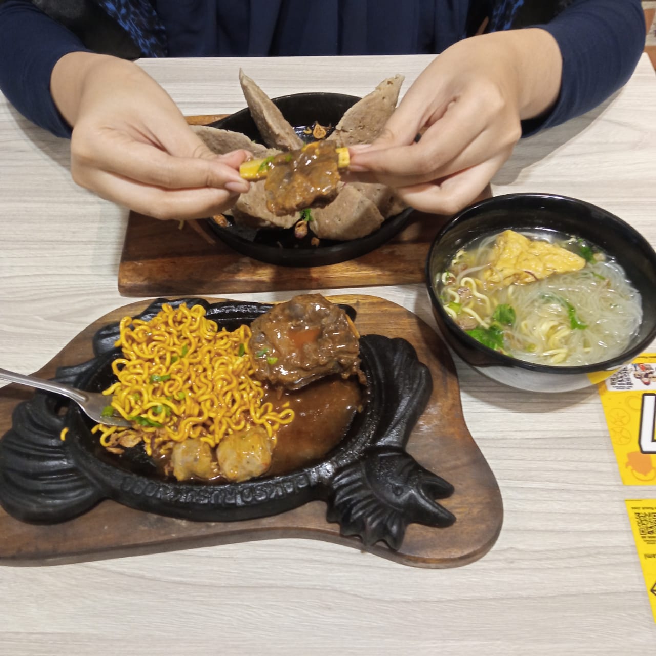 Bakso Daging Rusuk Dan Cabai Pedas Sensasi Jos Dari Bakso Rusuk Joss