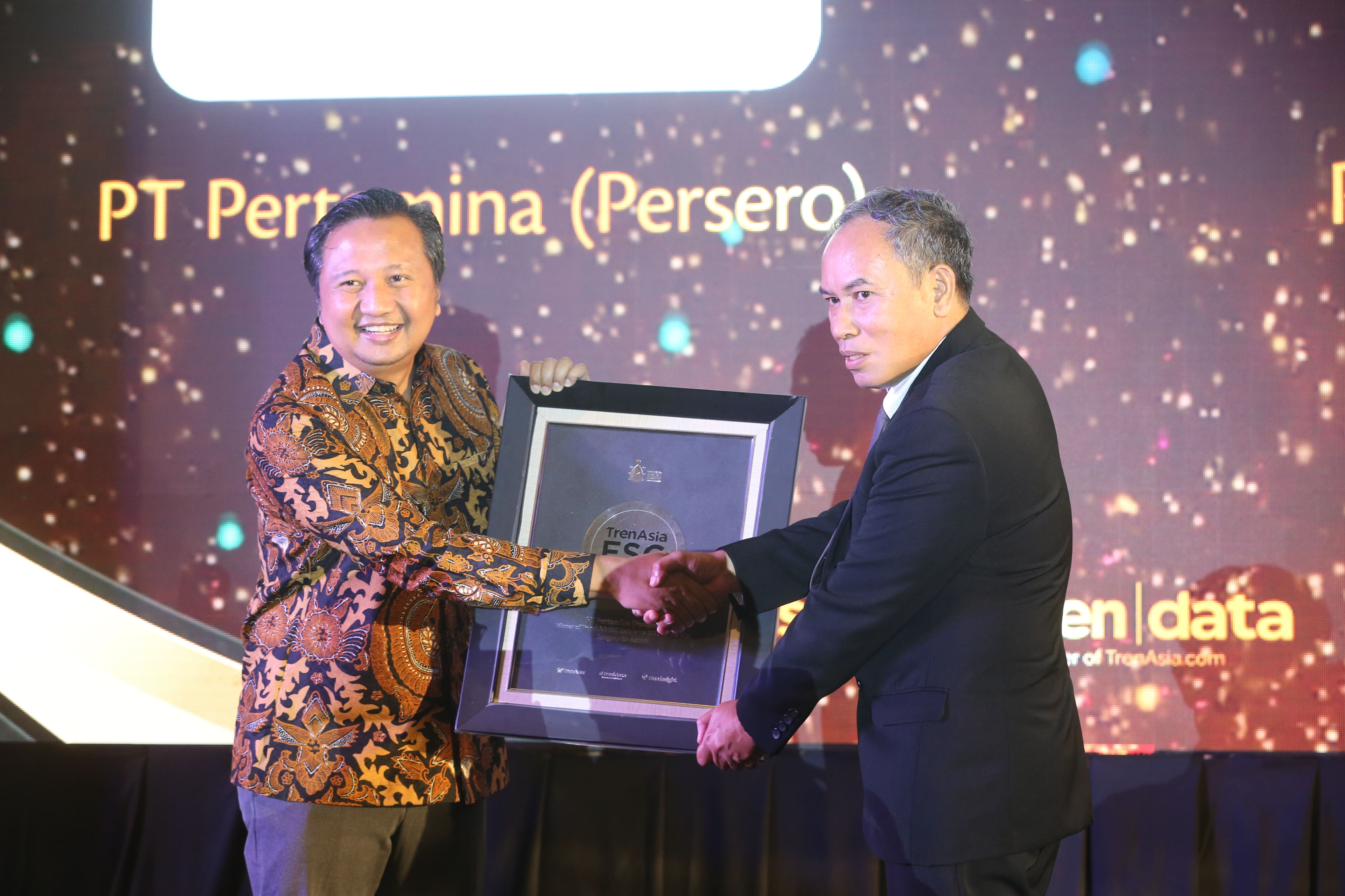 Esg Award Raih Penghargaan Dari Trenasia Pertamina Konstruksikan Aspek Aspek Berkelanjutan 3265