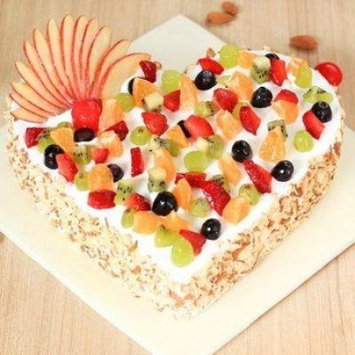 Heart-Shaped-Fruit-Cake.jpg