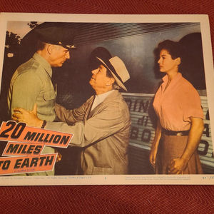 20 Million Miles To Earth - Scifi/Horror