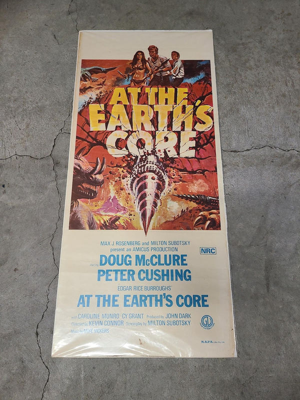 At The Earth's Core - Daybills