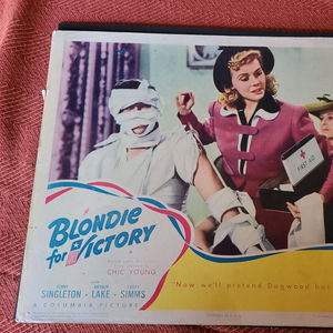 Blondie For Victory - General Lobby Cards