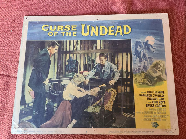 Curse Of The Undead - Scifi/Horror