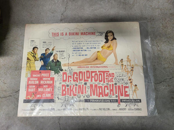 Dr. Goldfoot & The Bikini Machine - Half Sheets