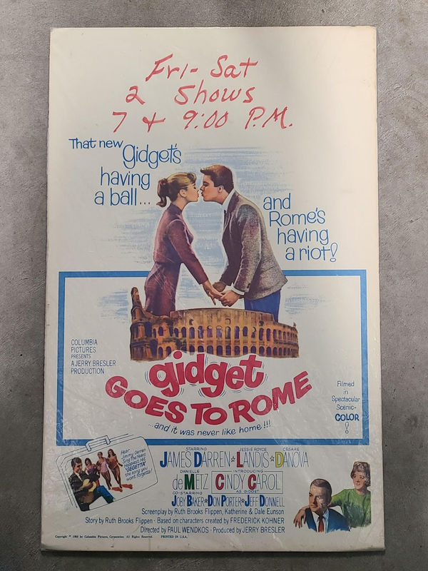 Gidget Goes To Rome - Window Cards