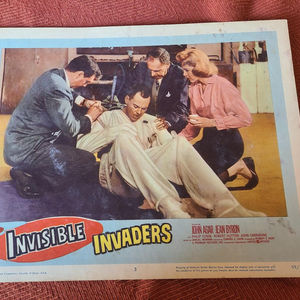 Invisible Invaders - Scifi/Horror