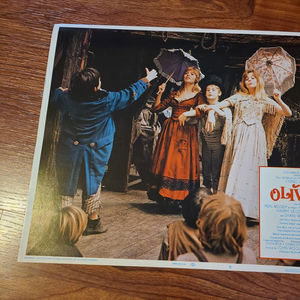 Oliver - General Lobby Cards