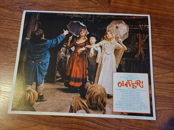 Oliver - General Lobby Cards