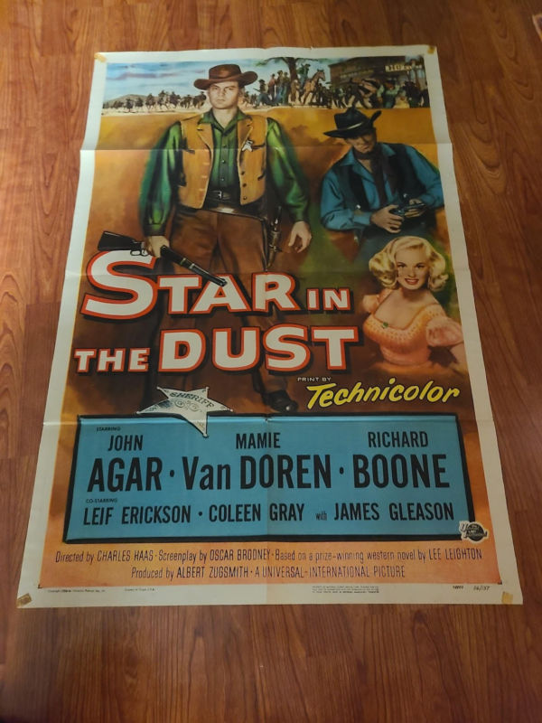 Star In The Dust - 1 Sheets/US