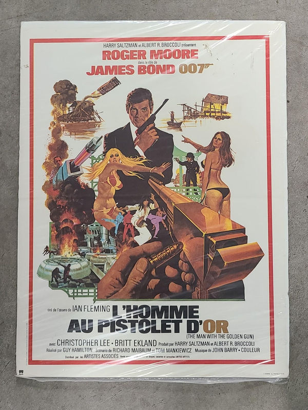 The Man With The Golden Gun - French