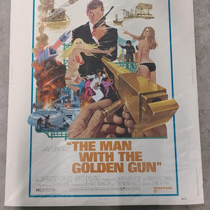 The Man With The Golden Gun - UK/US 30x40