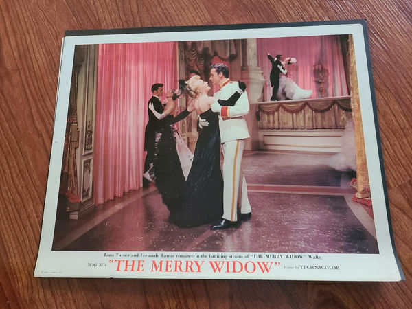 The Merry Widow - General Lobby Cards