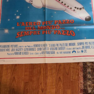 Airplane II: The Sequel 1982 Italian Posters