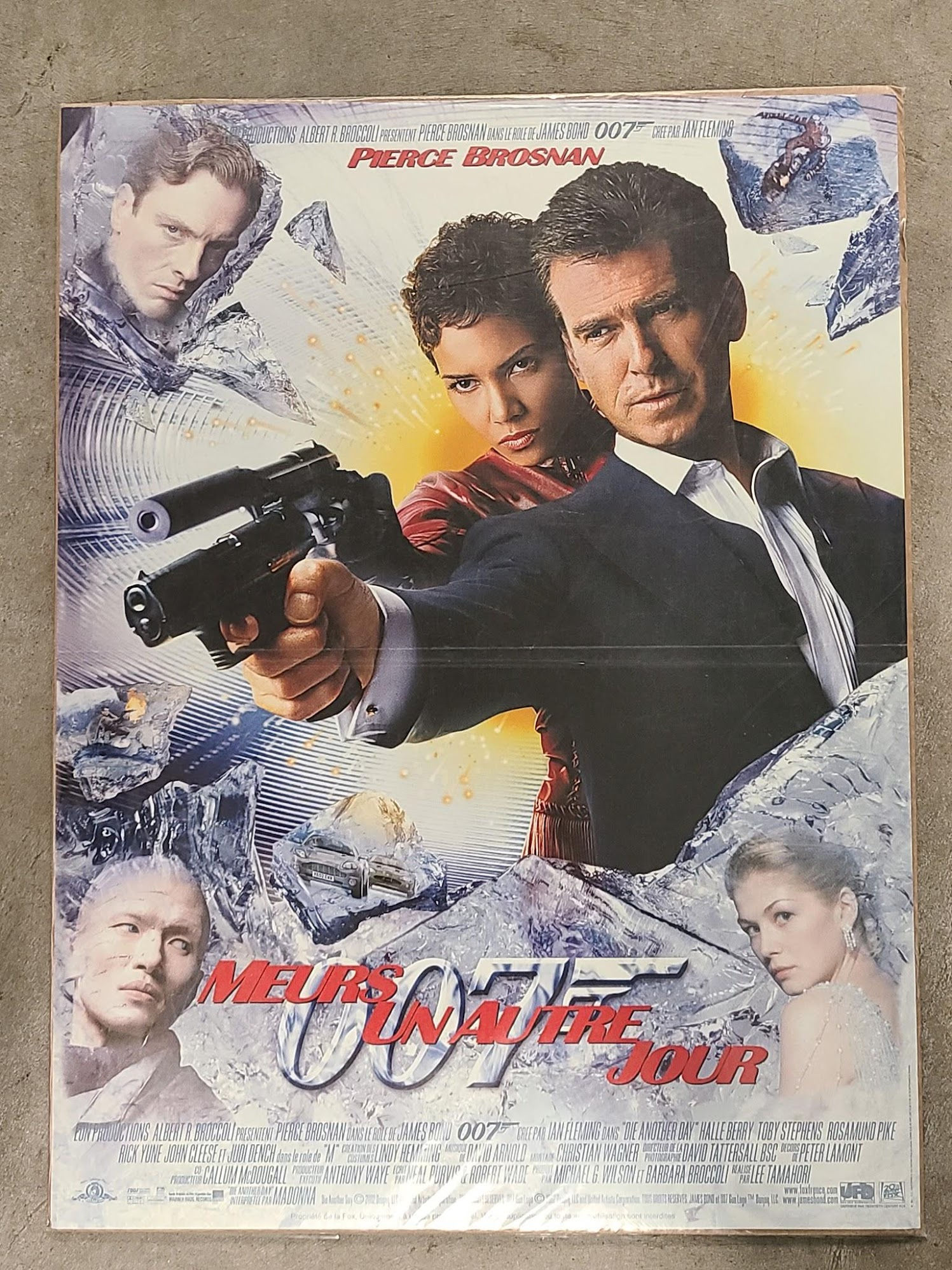 Die Another Day 2002 French