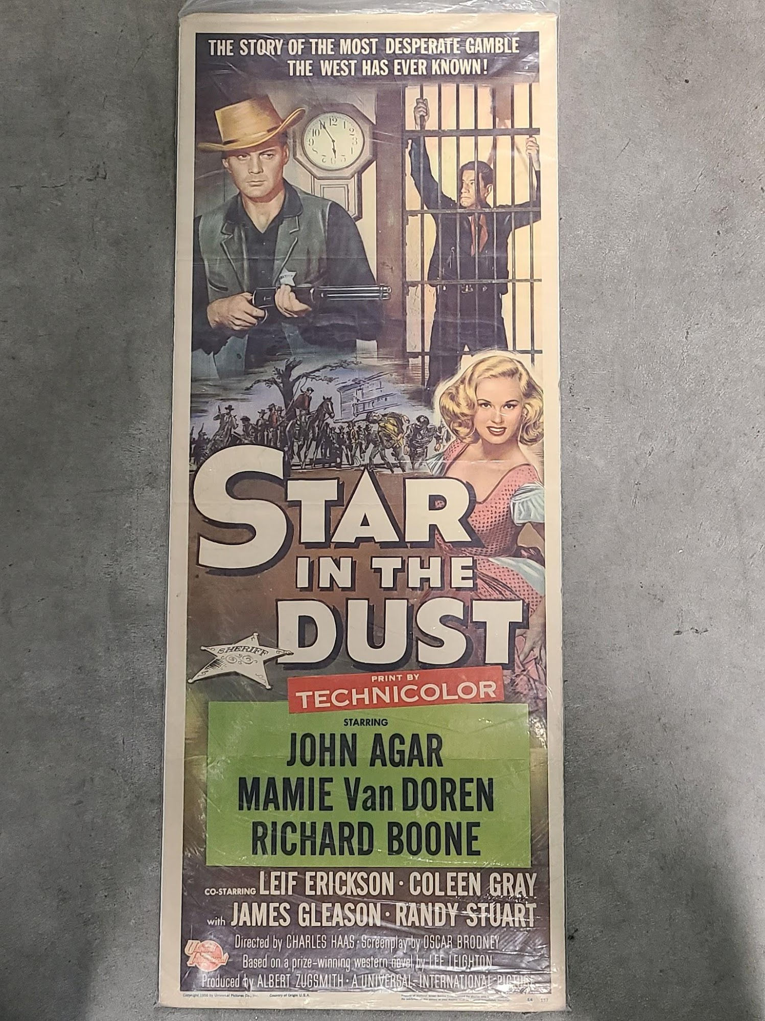 Star In The Dust 1956 Inserts