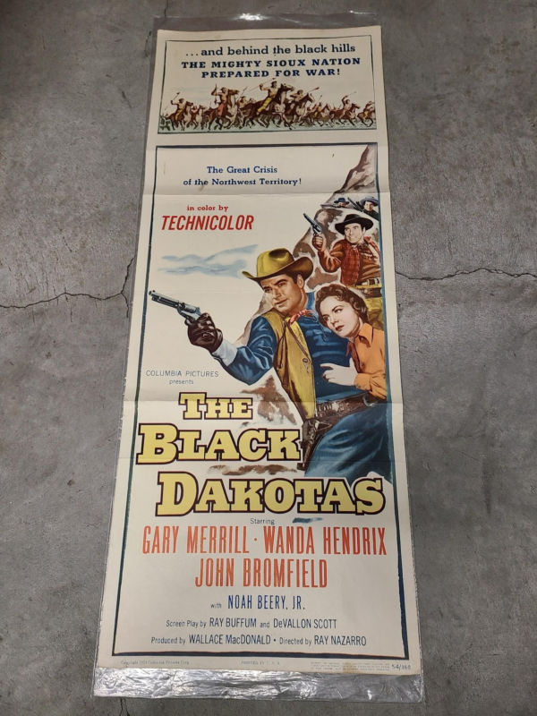 The Black Dakotas 1954 Inserts