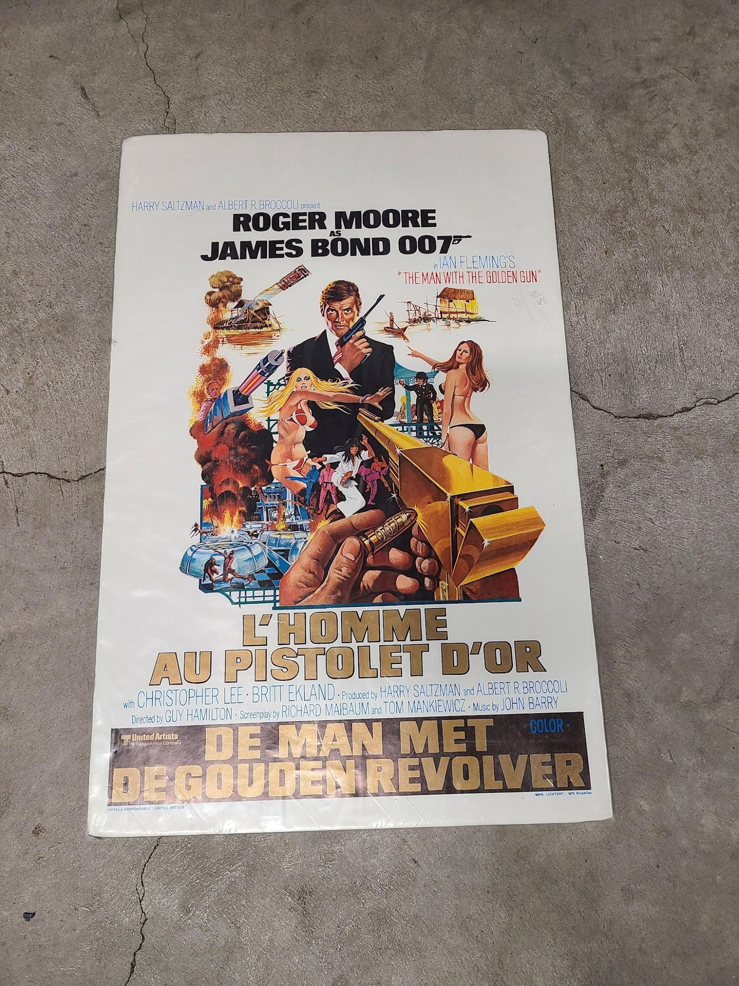 The Man With The Golden Gun 1974 Belgium