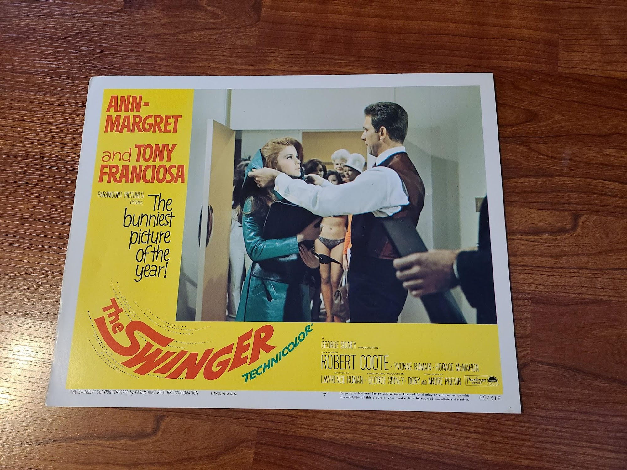 The Swinger 1966 General Lobby Cards