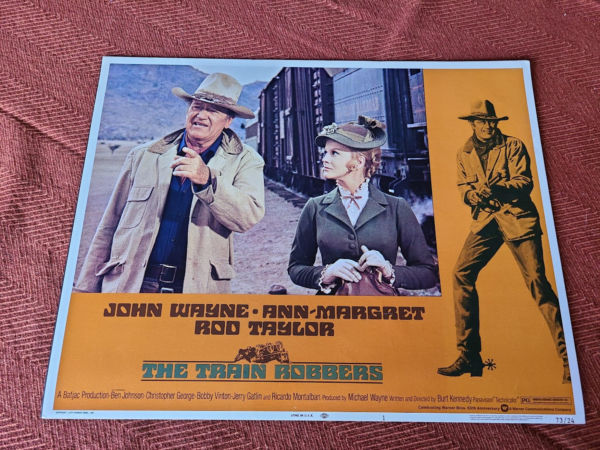 The Train Robbers 1973 Western Lobby Cards