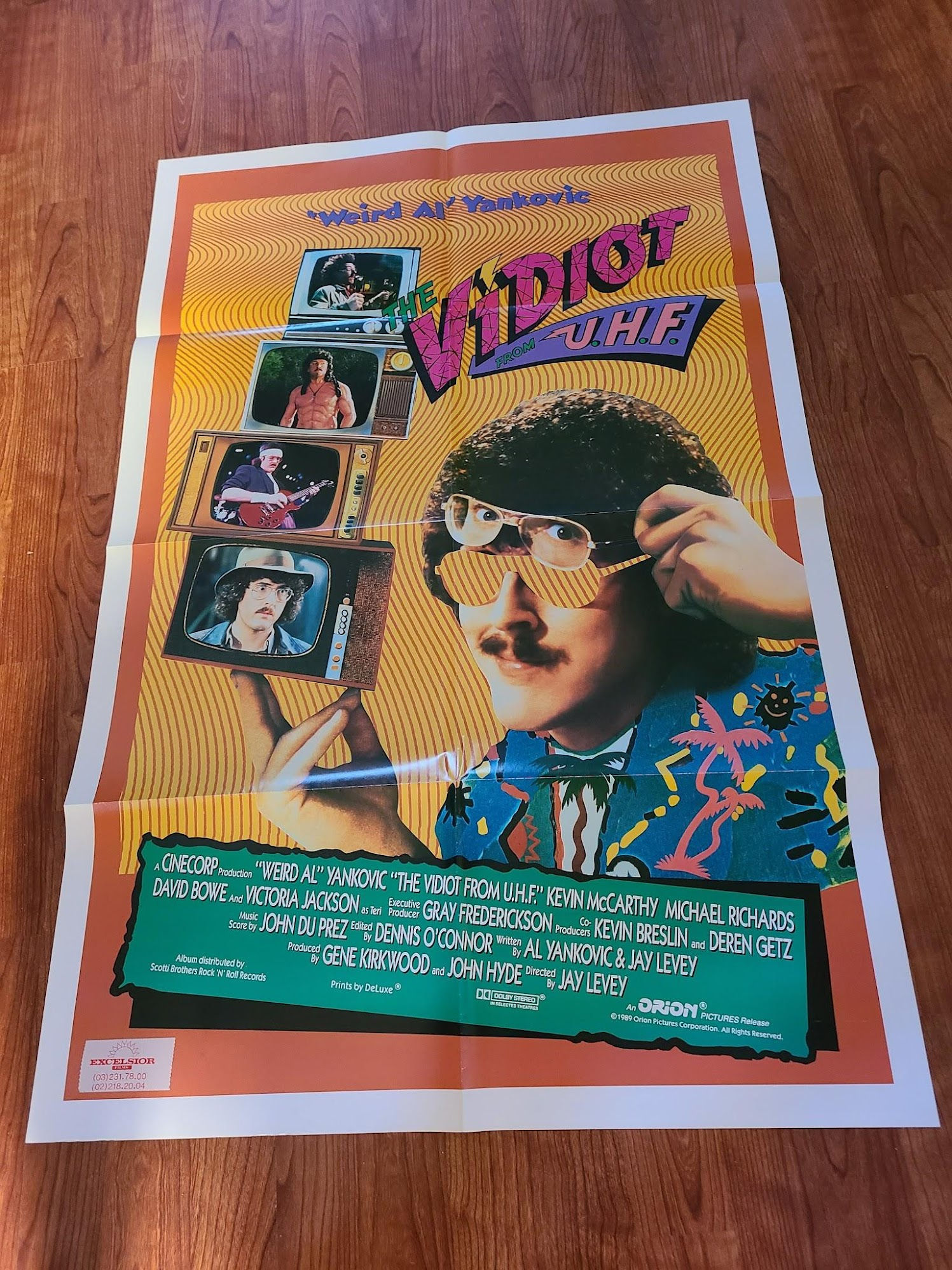 U.H.F 1989 1 Sheets/US