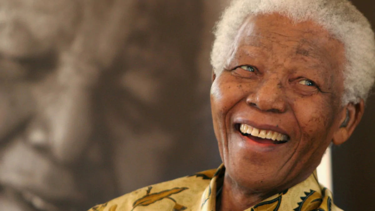 Foto de Nelson Mandela sorrindo