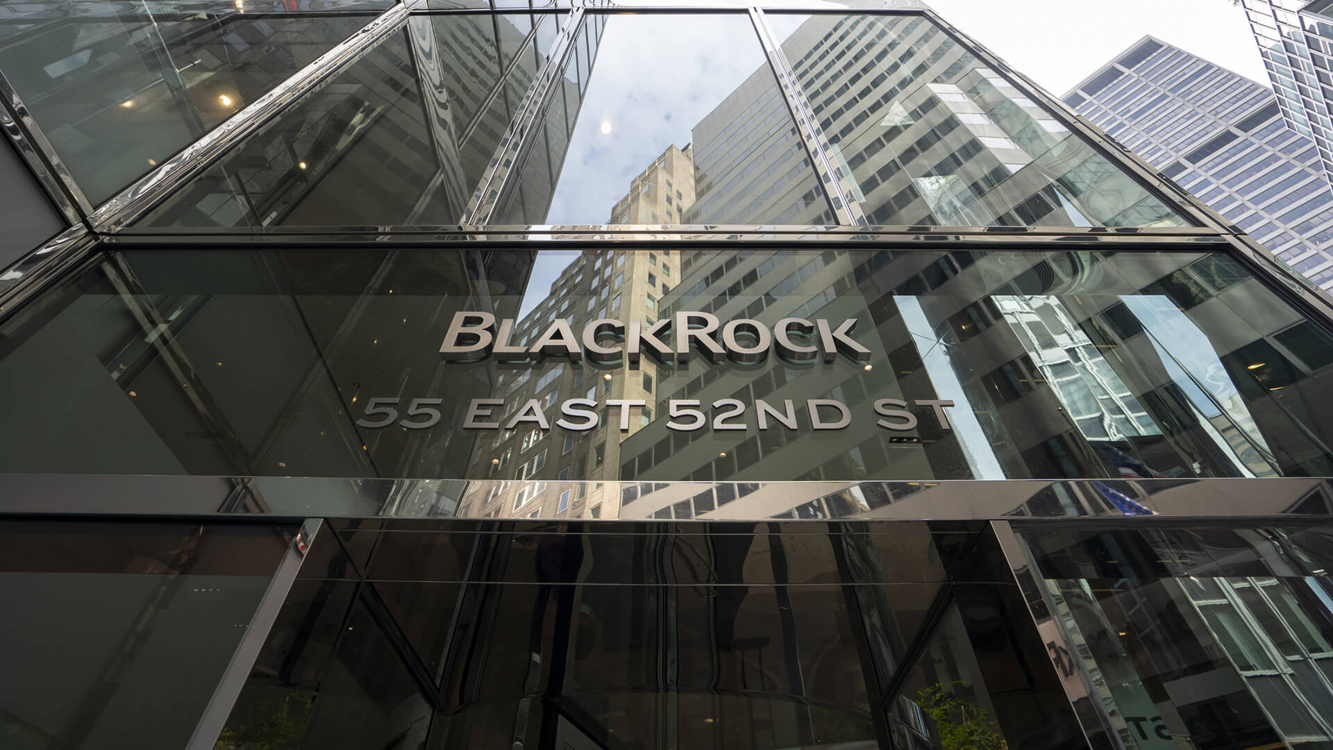 BlackRock Ups Bitcoin ETF Holdings by 25%