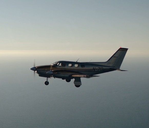 Two F-22s Boxed In Her Cessna Until She Used A Call Sign From The Dead