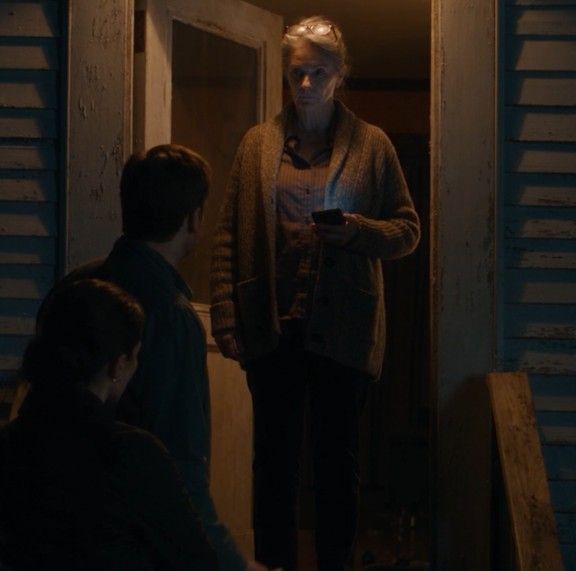 <span class="tnbs-story-title-part-prefix">Part 1:</span> She Found Strangers in Her Cabin — Then One Text Changed Everything