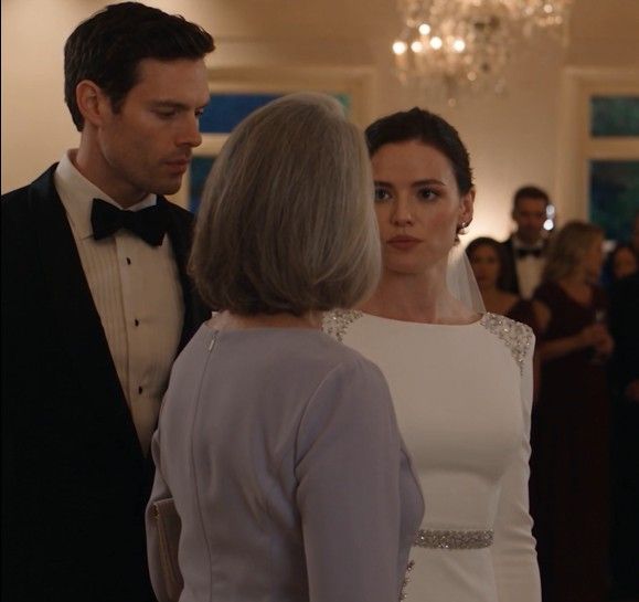 <span class="tnbs-story-title-part-prefix">Part 1:</span> My Son Let His Bride Humiliate Me at the Wedding I Paid For—Then I Handed the Manager One Letter