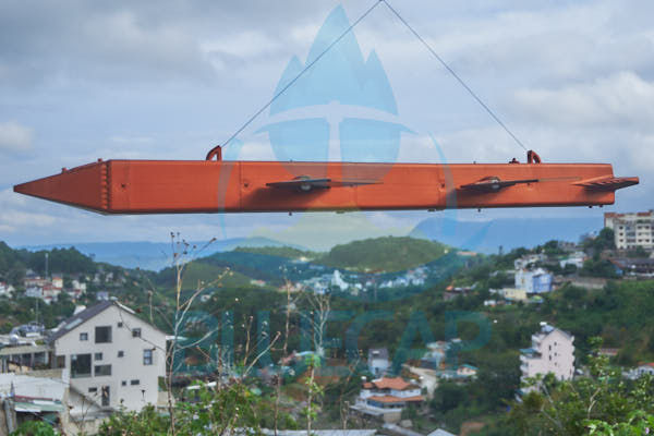 BlueCapBird® airborne magnetometer assembly in the field